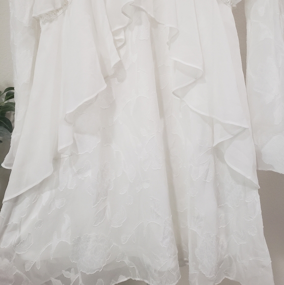 White Ruffle Lace Dress - Picture 3 of 4